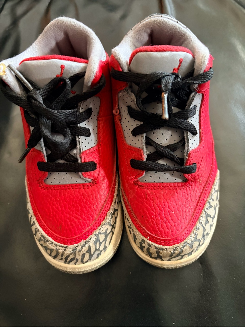 Toddler Jordan 3’s size 10c